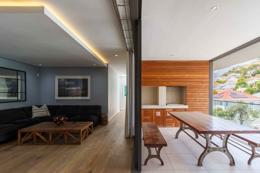 To Let 3 Bedroom Property for Rent in Green Point Western Cape